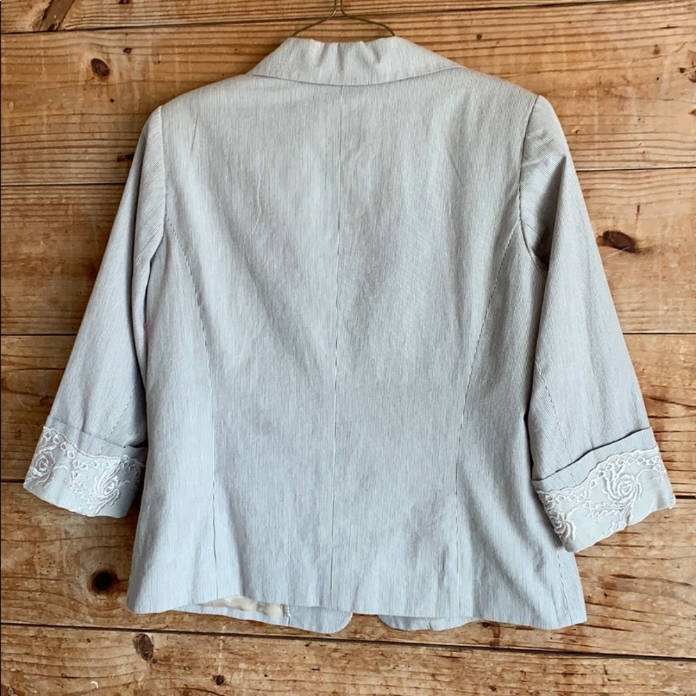 Coldwater Creek embroidered blazer - Picture 3 of 13